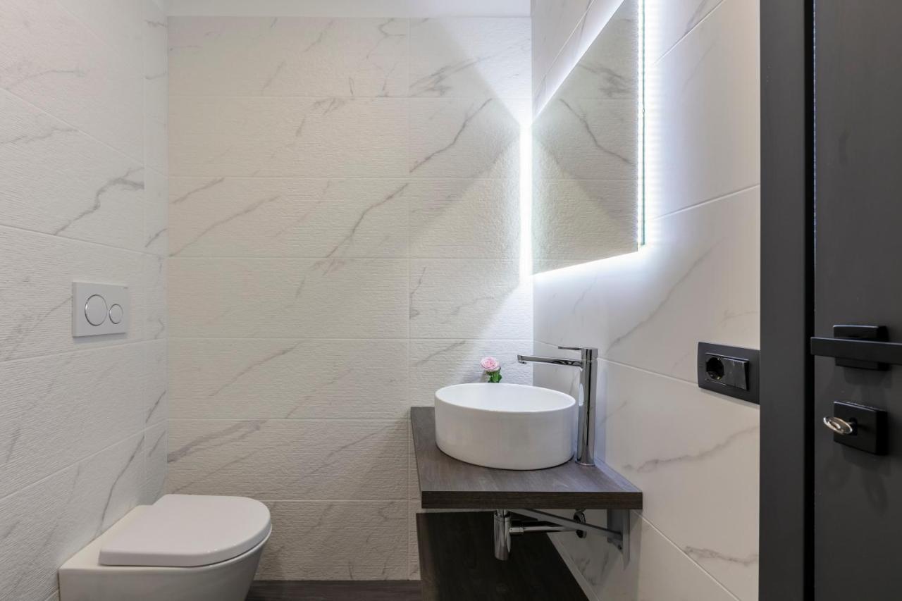 Hotel Residenza Sacconi By Hili Roma Exterior foto